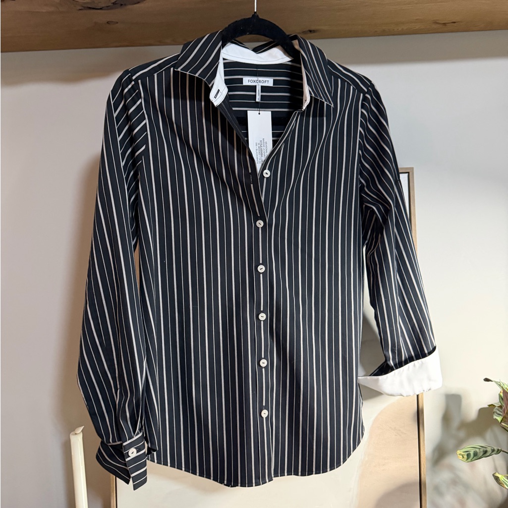 Nwt Foxcroft Black And White Striped Button Down Shirt With White Cuffs And Trim